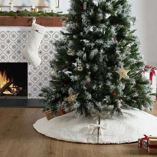 Koolaburra By UGG Clover Tree Skirt 2 Koolaburra By UGG Clover Tree Skirt - Image 2