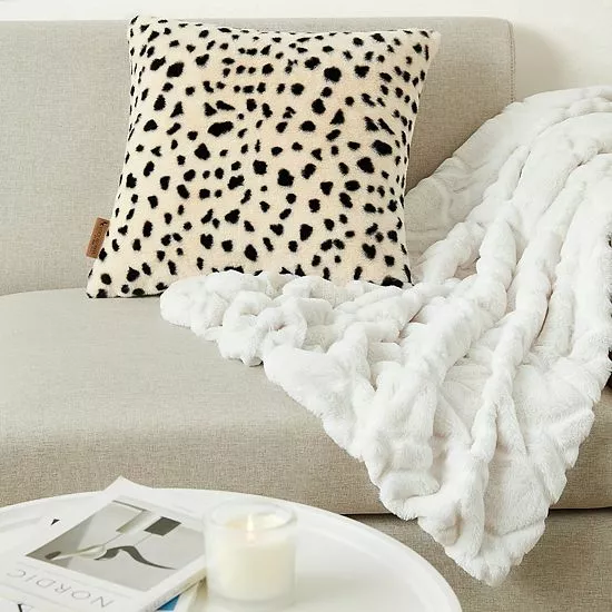 Koolaburra By UGG Kehlani Throw Pillow 2 Koolaburra By UGG Kehlani Throw Pillow - Image 2