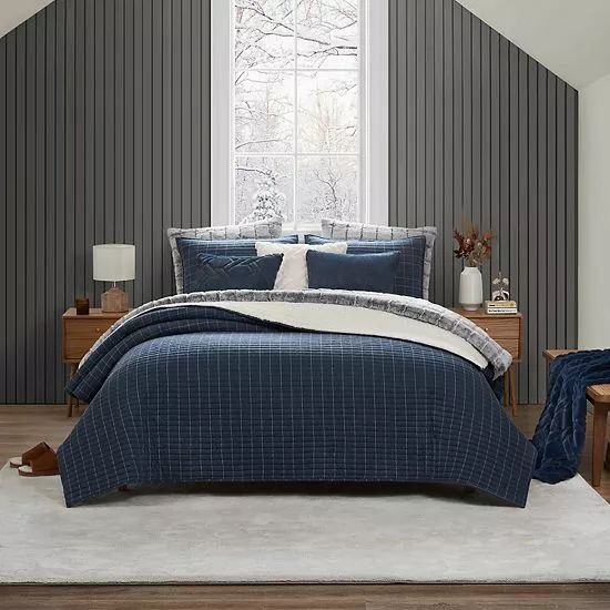 Koolaburra By UGG Sander Quilt Set With Shams Navy 5 Koolaburra By UGG Sander Quilt Set With Shams Navy - Image 5