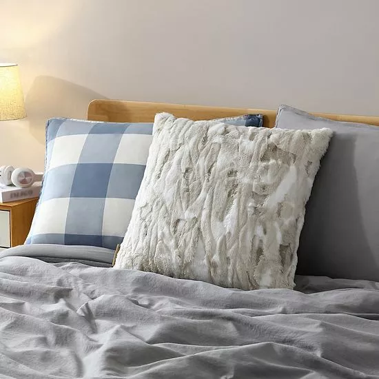 Koolaburra By UGG Nya Faux Fur Throw Pillow 2 Koolaburra By UGG Nya Faux Fur Throw Pillow - Image 2